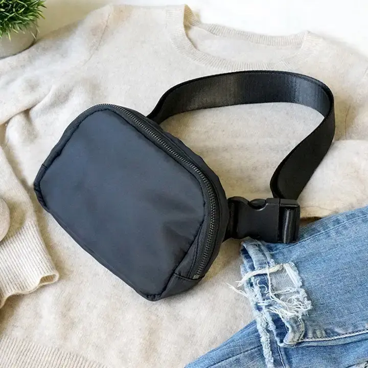Black adjustable crossbody belt bag